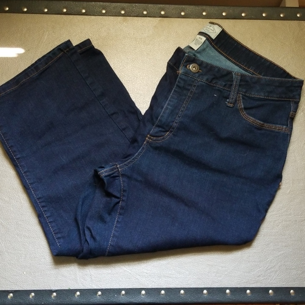 Saint John's Bay Capris